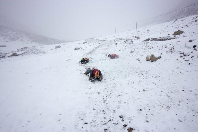 冈仁波齐转山攻略我在海拔5600米的雪山上徒步52公里