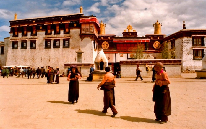 ����Ƭ��Ӣ���ο;�ͷ��1985�������־�